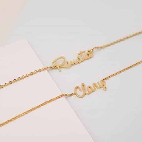 Collar un nombre con asas