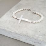 PULSERA CRUZ PERLAS